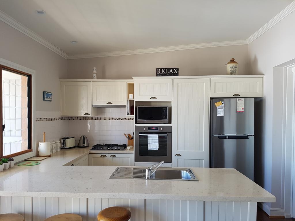 Newcastle Short Stay Accommodation - Vista Apartment Εξωτερικό φωτογραφία